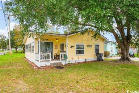 298 Flamingo Ct.