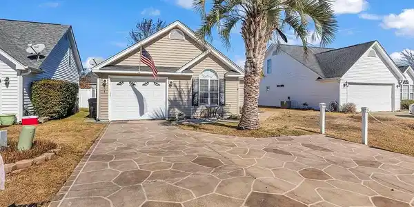 104 Dry Gulley Ln.