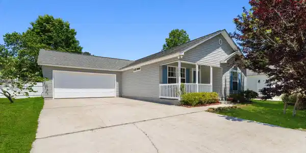 5008 Blue Spruce Ln.