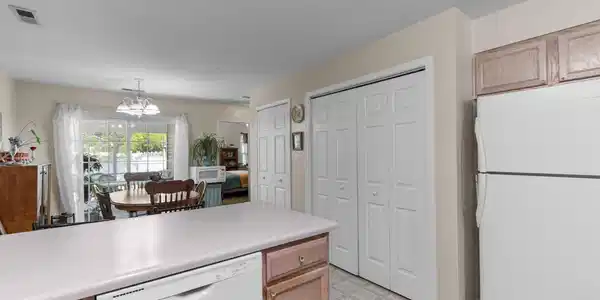 Image 4 Image 4