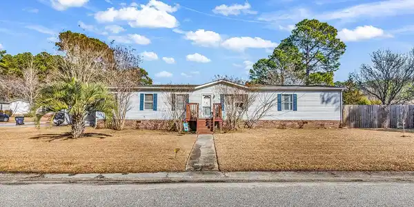3246 Red Bird Ln.