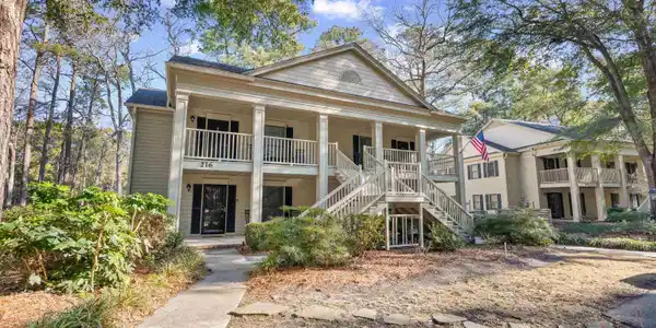 216 Stillwood Dr.