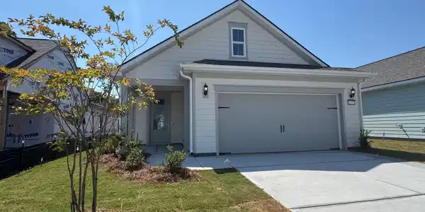 1173 Lady Bird Way