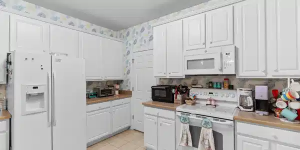 Image 4 Image 4