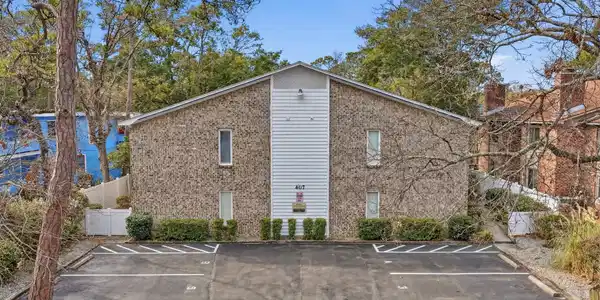 407 N 76th Ave. N