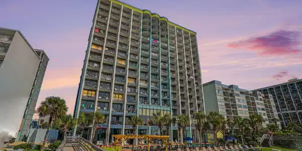6804 N Ocean Blvd. N