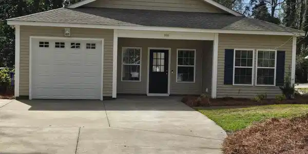 2409 Wiley Dr.