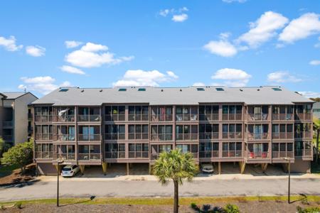 207 N Ocean Blvd.