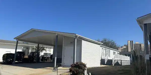 1615 Mason Circle