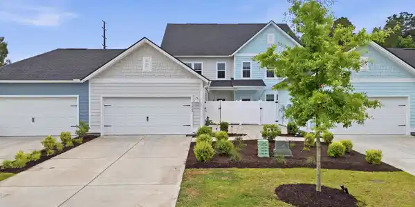 5354 Knobcone Loop