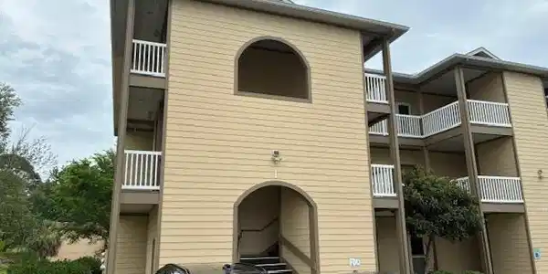 4102 Pinehurst Circle