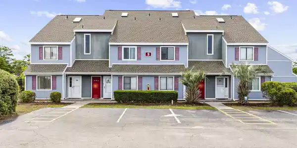 1850 Colony Dr.