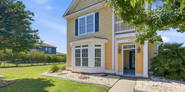 456 Saint Julian Ln.