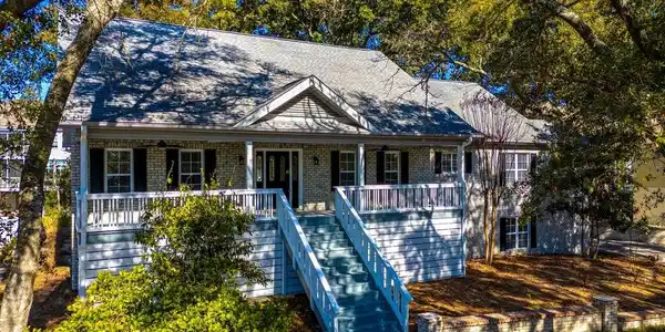 501 Hillside Dr. N