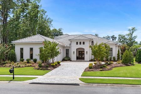 9410 Bellasera Circle