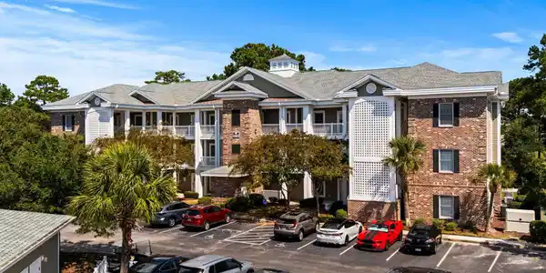 4885 Magnolia Pointe Ln.