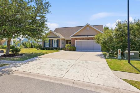 557 Vermillion Dr.