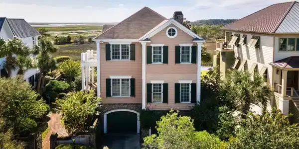 160 Colony Point Dr.