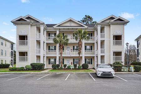 636 River Oaks Dr.