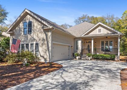4827 Bucks Bluff Dr.