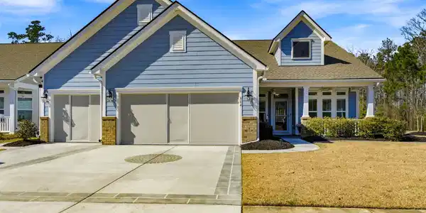 884 Mourning Dove Dr.