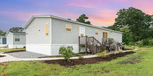 123 Shetland Woods Dr.