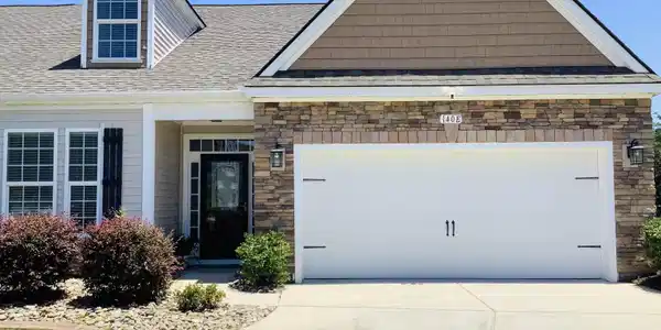 140 Parmelee Dr.