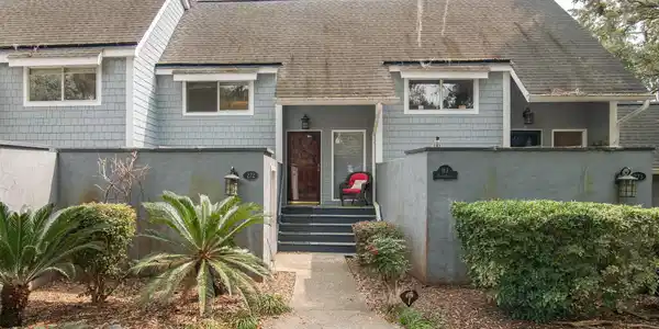 117 Finch Dr.