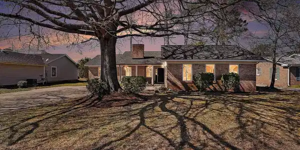 575 Circle Dr.