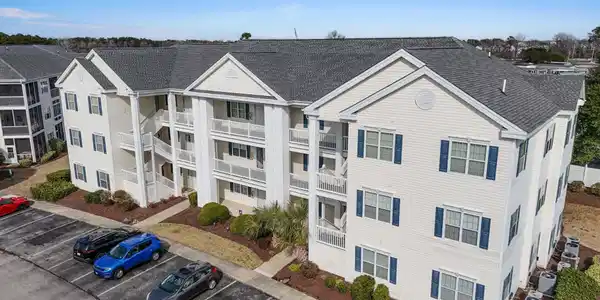 901 West Port Dr.