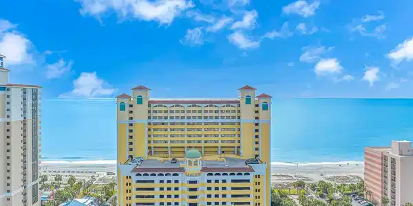 2000 N Ocean Blvd.