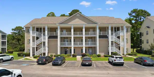 5846 Longwood Dr.