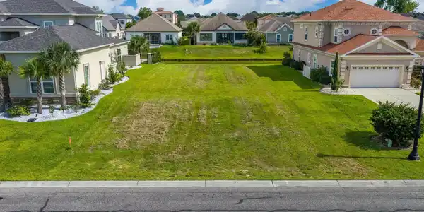 1212 Bentcreek Ln.