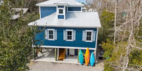 231 Watson Way
