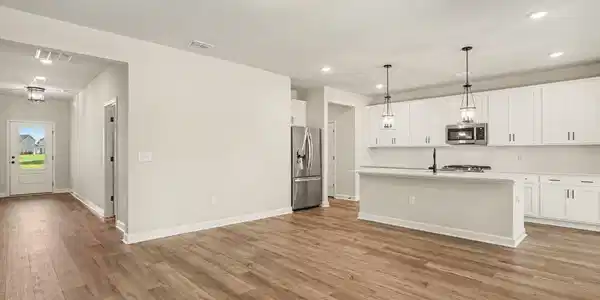 Image 4 Image 4