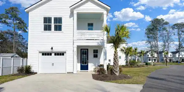 2401 Hillbourne Loop