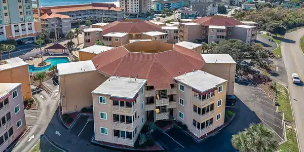 609 Hillside Dr.