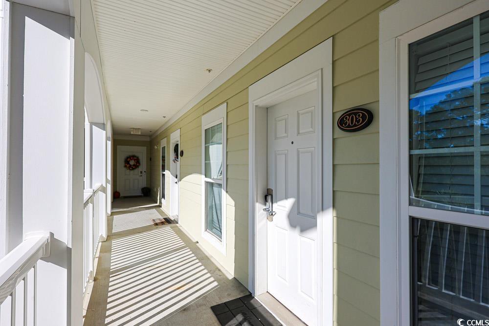 Image 4: View of exterior entry Image 4: View of exterior entry