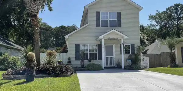 804 Brenda Pl.