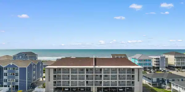 4303 N Ocean Blvd.