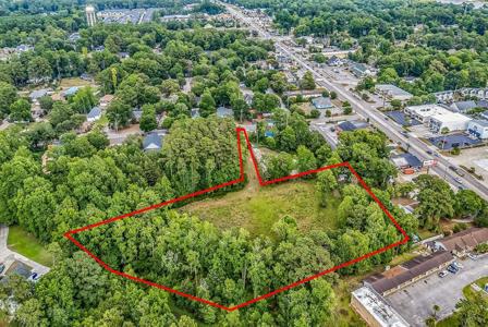3 Acres Luck Ave.
