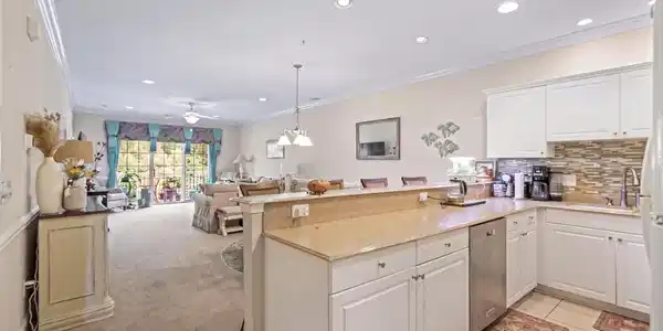 Image 4 Image 4
