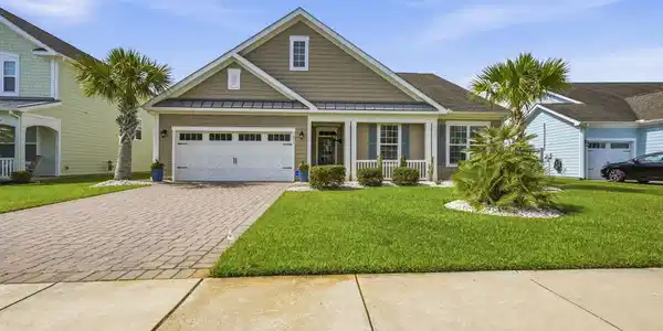 1615 Thornbury Dr.