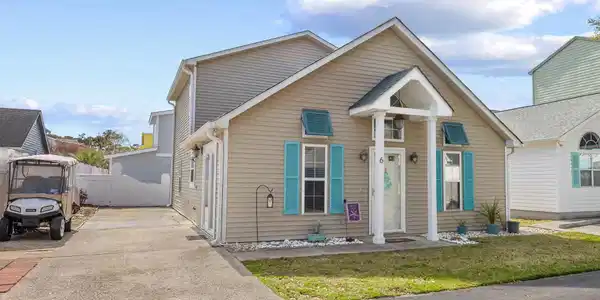 829 9th Ave. S
