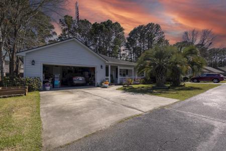 9409 Chicory Ln.