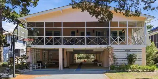 373 Sundial Dr.
