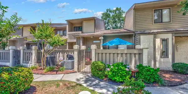 620 15th Ave. S
