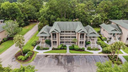 215 Pinehurst Ln.
