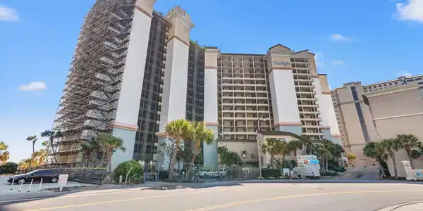 4800 S Ocean Blvd.