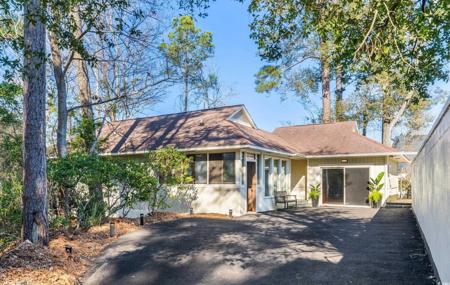 941 Skimmer Bay Bend